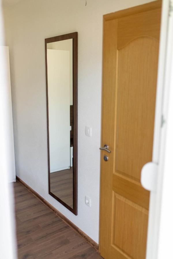Apartmani Mia Prozor Zewnętrze zdjęcie