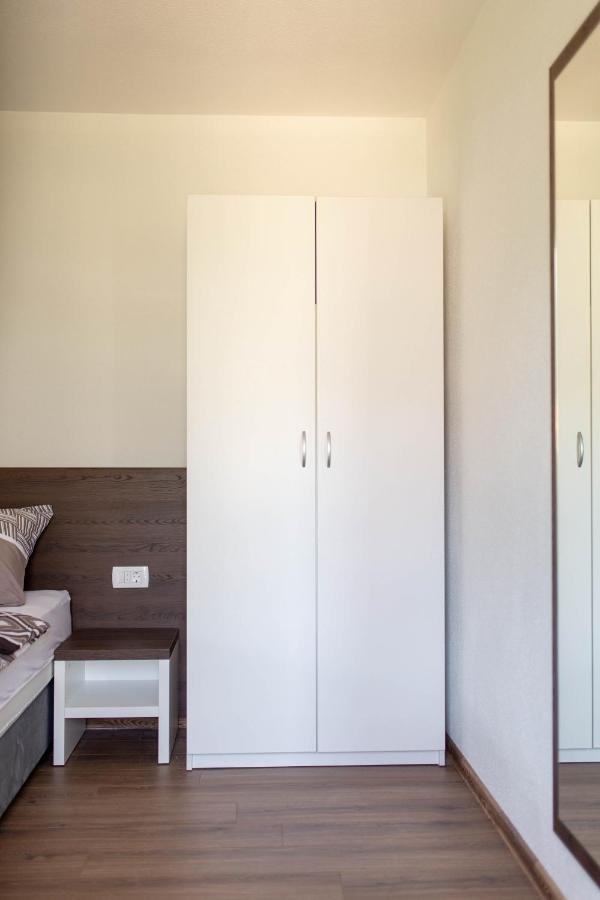Apartmani Mia Prozor Zewnętrze zdjęcie