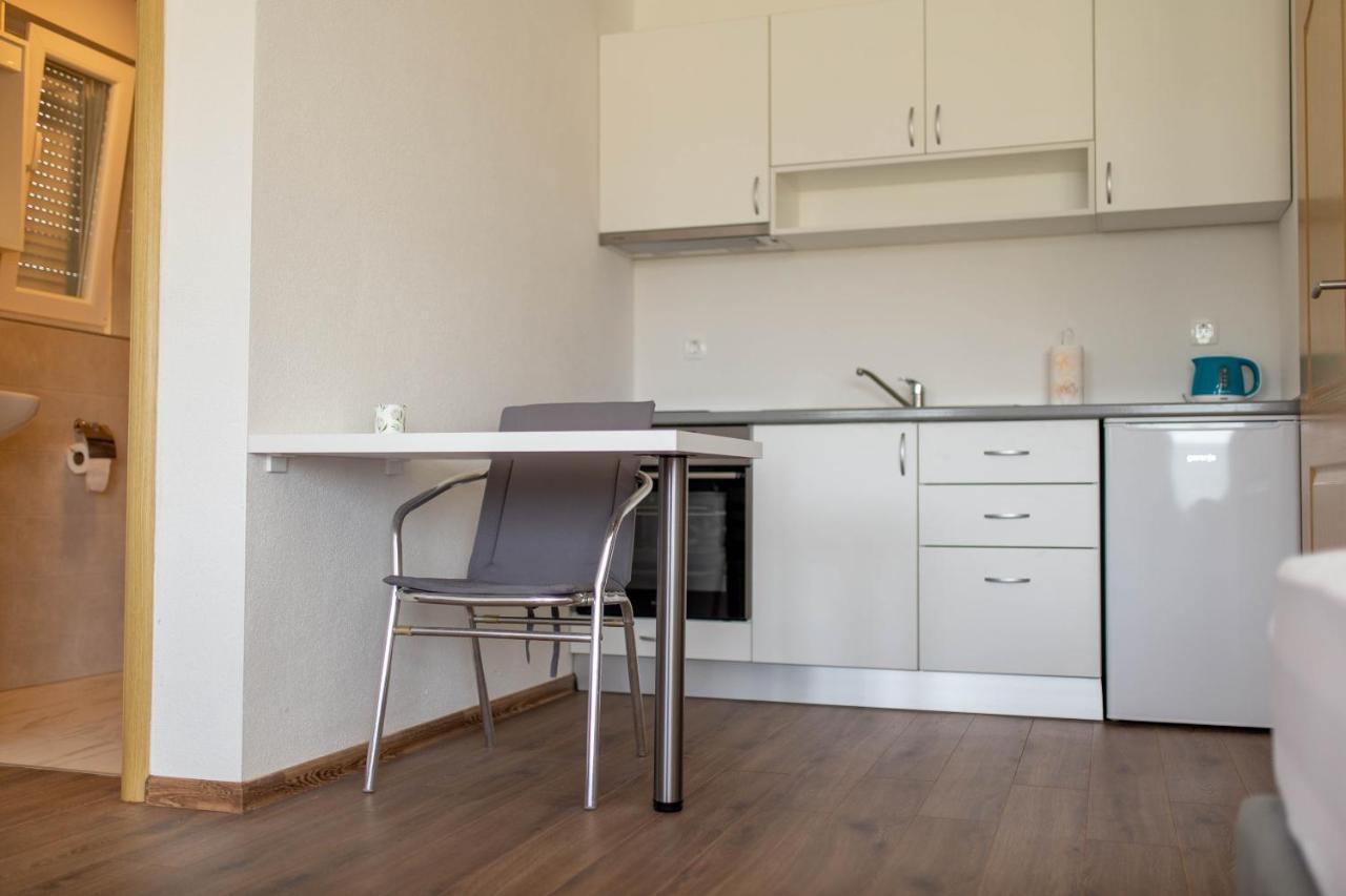 Apartmani Mia Prozor Zewnętrze zdjęcie
