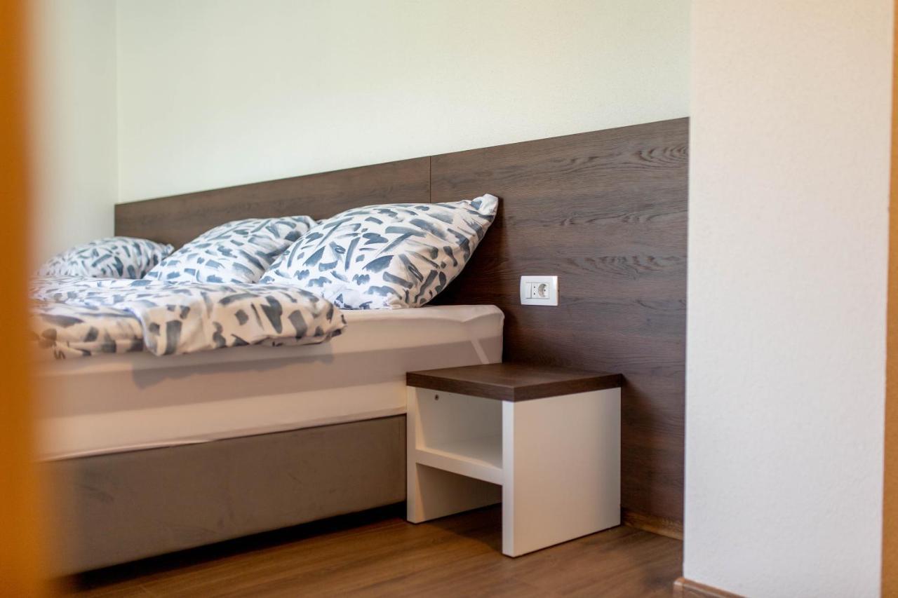 Apartmani Mia Prozor Zewnętrze zdjęcie