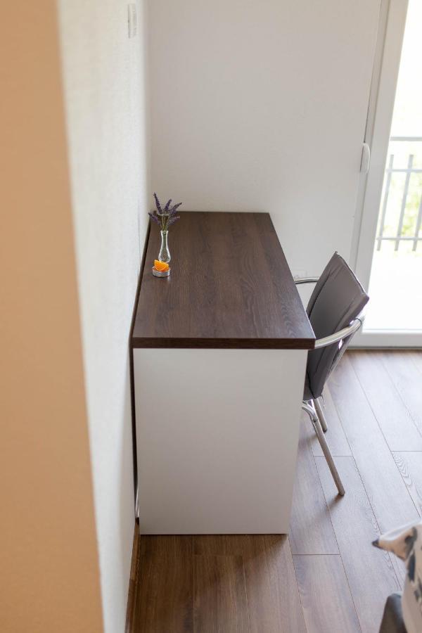 Apartmani Mia Prozor Zewnętrze zdjęcie